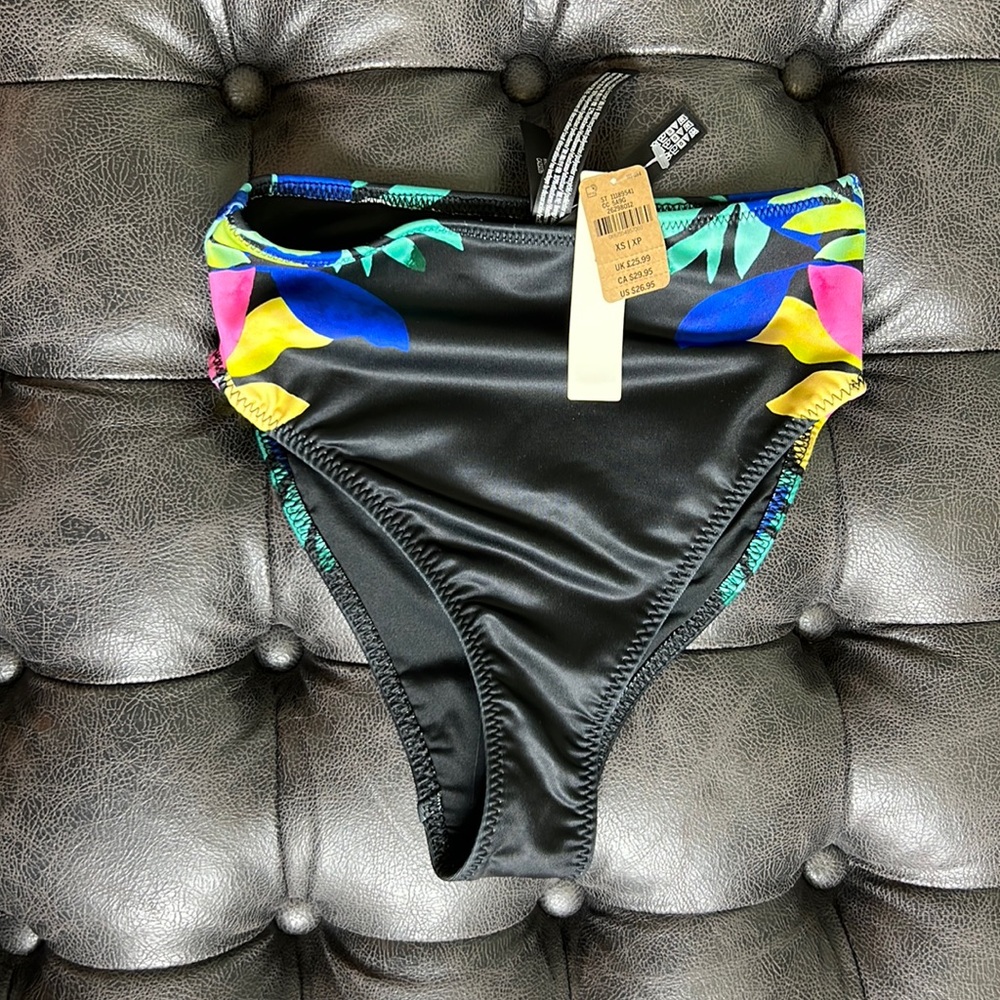 PINK SWIM BOTTOM Sz XS